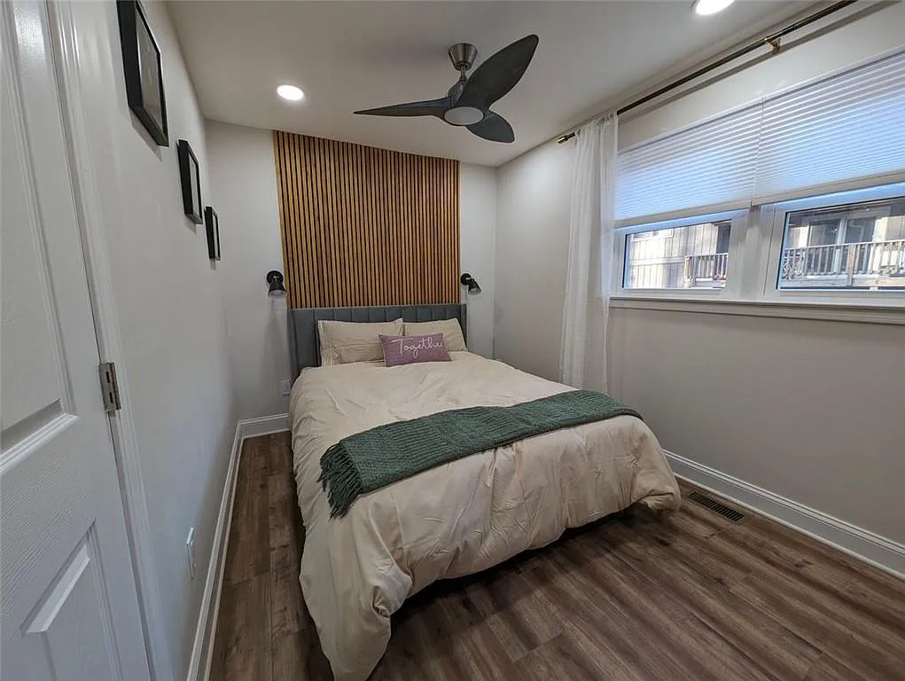 2 bed, 2.0 bath, 2205 sqft, $3,000 — Photo 3