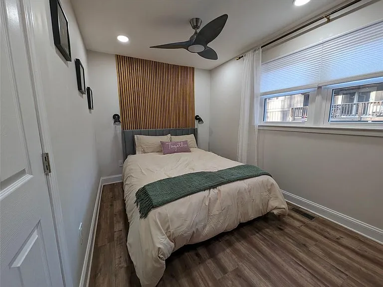 1303 Colony Dr — Photo 25