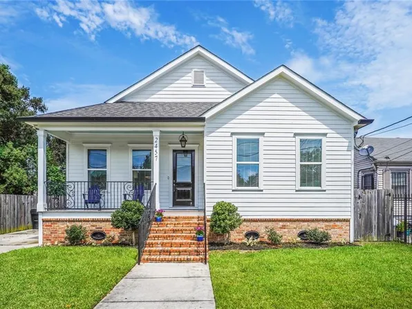 2457 Athis St, New Orleans, LA 70122