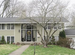 318 Jesselin Dr, Lexington, KY 40503