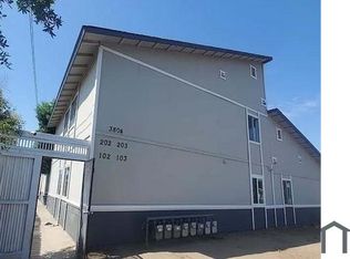 1140 N 8th St APT 203, Fresno, CA 93702