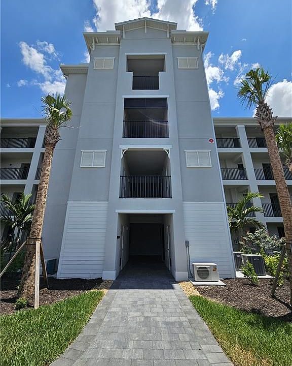 1st image of 6034 National Blvd #515