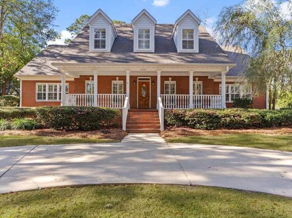 2510 Betton Woods Dr, Tallahassee, FL 32308