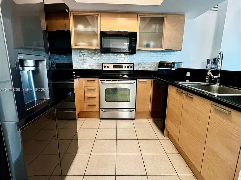 140 S Dixie Hwy #921 — Photo 10