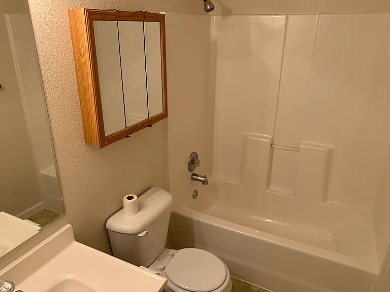 340 W Spaulding Ave S — Photo 6