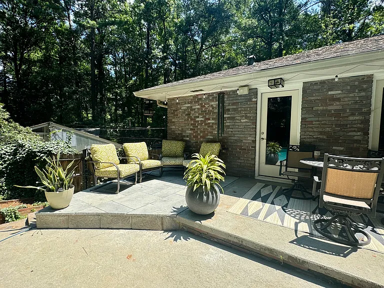 2056 Lenox Rd NE — Photo 42