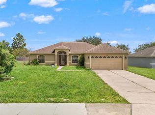 8014 Cardinal Winds Ln, Mascotte, FL 34753