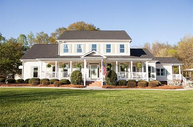1st image of 1877 Silverwood Dr