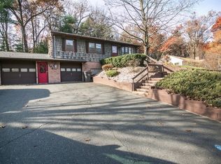 175 Shaker Rd, Westfield, MA 01085