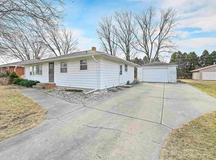 701 Lida Ln, Green Bay, WI 54304