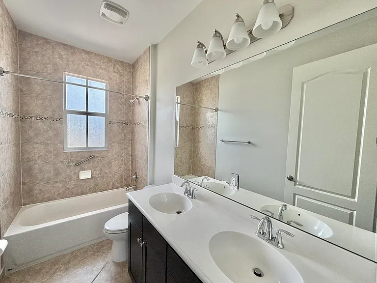 123 N K St #B — Photo 20