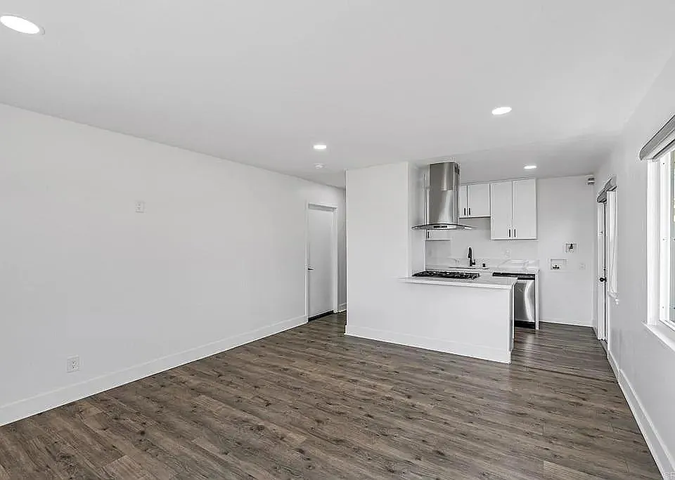 759 Madison Ave