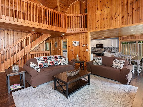 4th image of 4423 Shady Oak Ln
