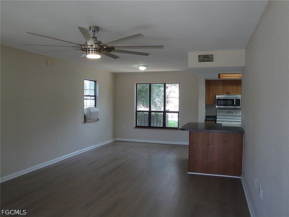2nd image of 279 Hubbard Ave