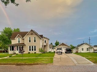 301 W 1st St, Wayne, NE 68787