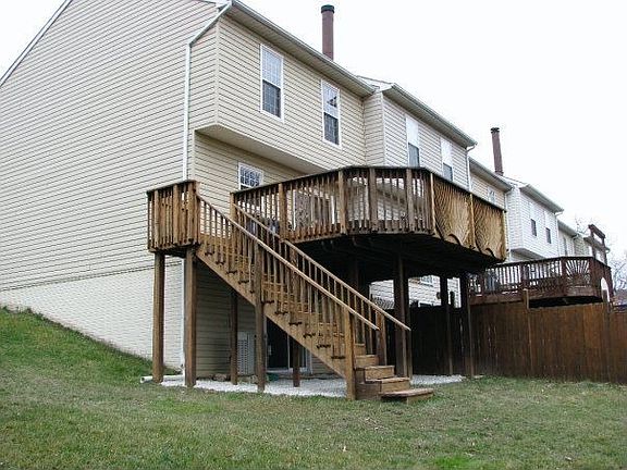 Rear Exterior Alt