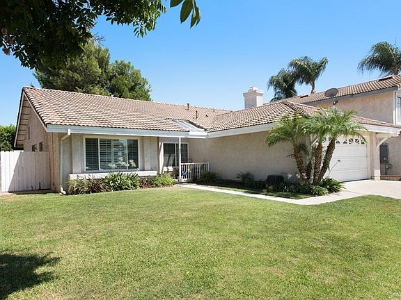 5th image of 12557 Woodside Way
