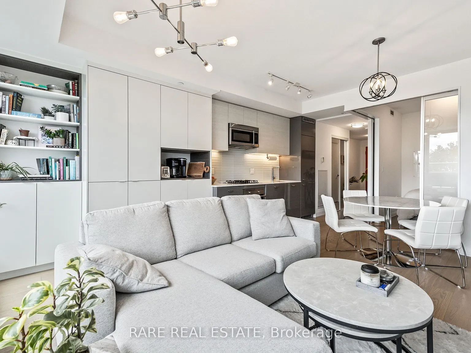 The Nest Condos — Photo 2