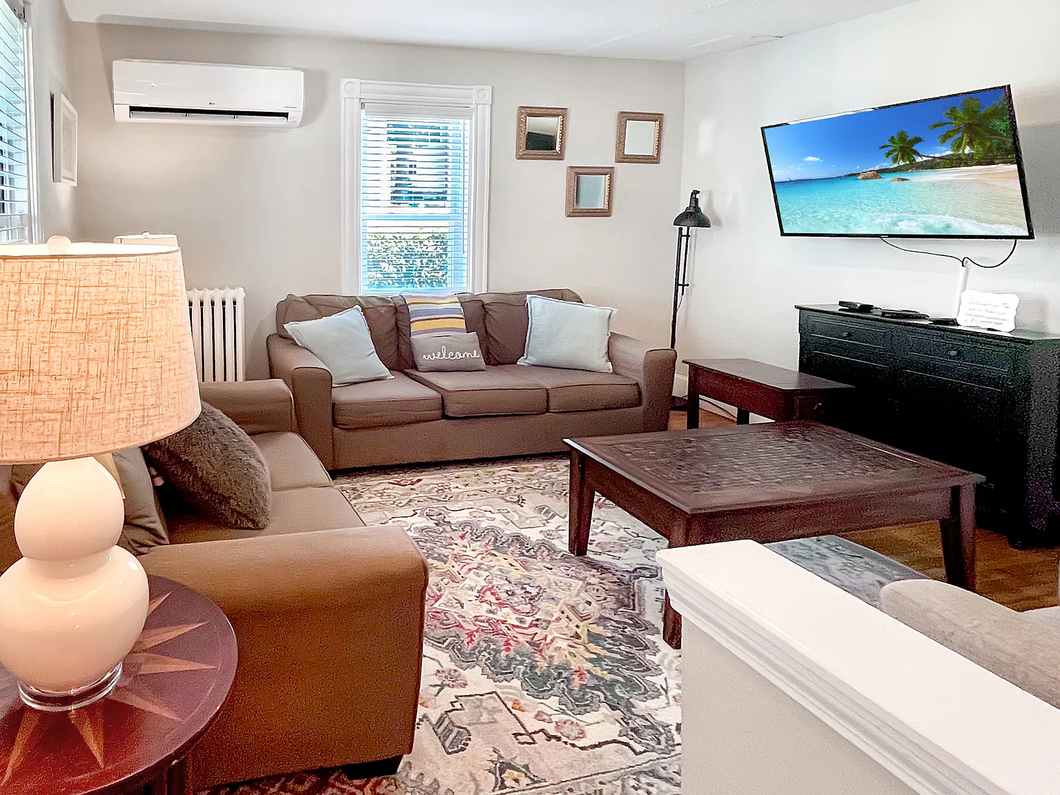 3 bed, 1.5 bath, 1237 sqft, $3,600 — Photo 3