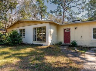 207 NW 36th Dr, Gainesville, FL 32607
