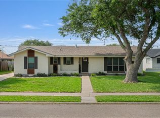 116 Daniel Moore St, Portland, TX 78374