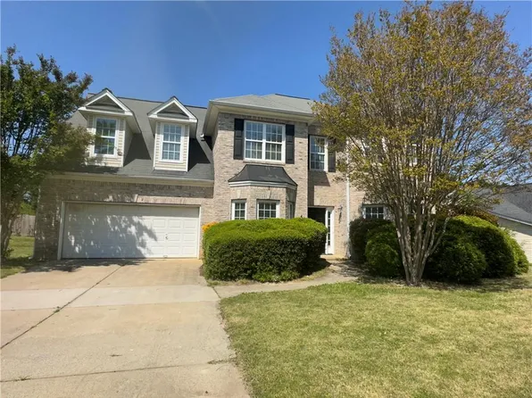 3835 Portico Run Dr, Buford, GA 30519