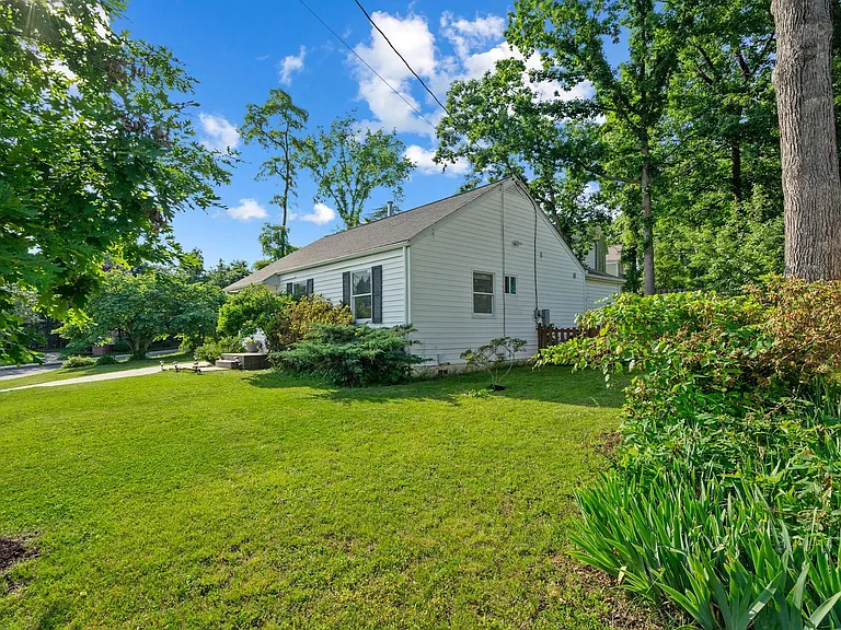 11030 Westmore Dr — Photo 6