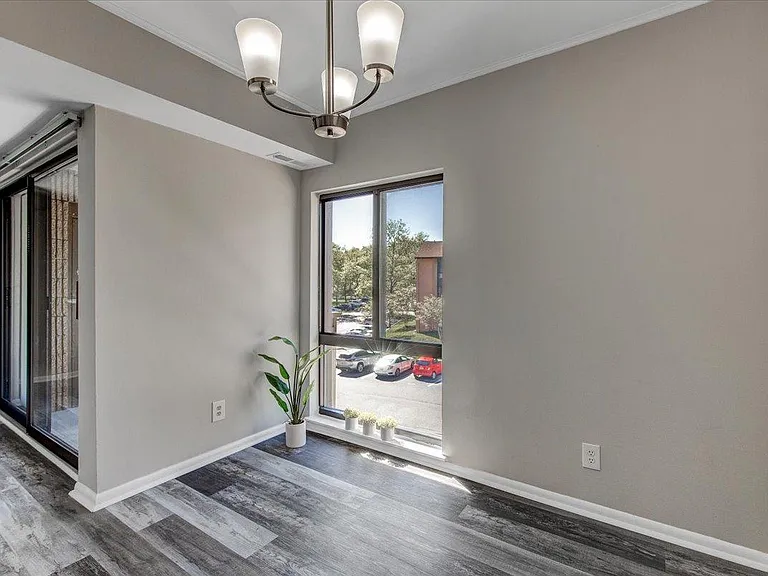5915 Tamar Dr #12 — Photo 11