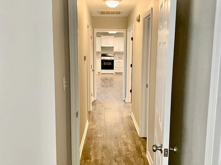 22301 Estel Rd #B — Photo 33