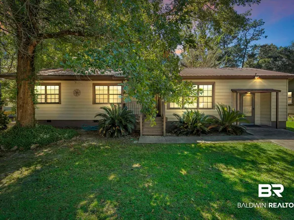 610 Johnson Ave, Fairhope, AL 36532