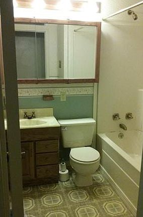 4th image of 425 Brookside Dr