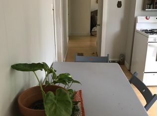 78 Willow St #1, Providence, RI 02909