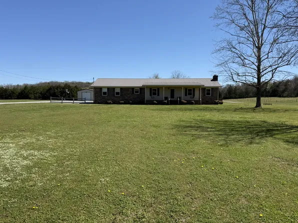 43 Boning Rd, Fayetteville, TN 37334