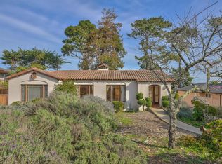 960 Bayview Ave, Pacific Grove, CA 93950