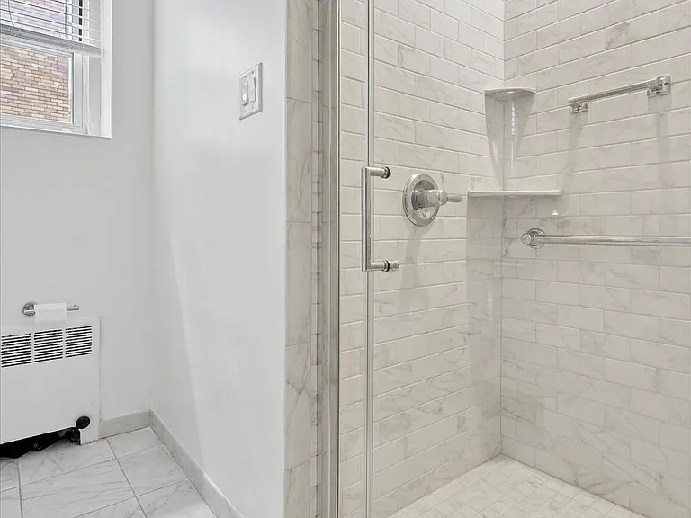 40 Old Lancaster Rd #311 — Photo 14
