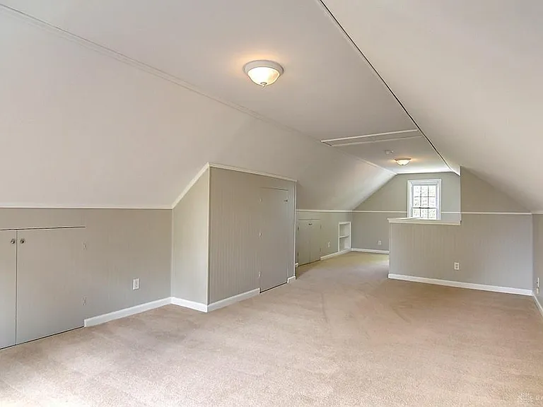 2212 Fauver Ave — Photo 18