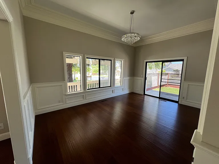 660 Helen Dr — Photo 14