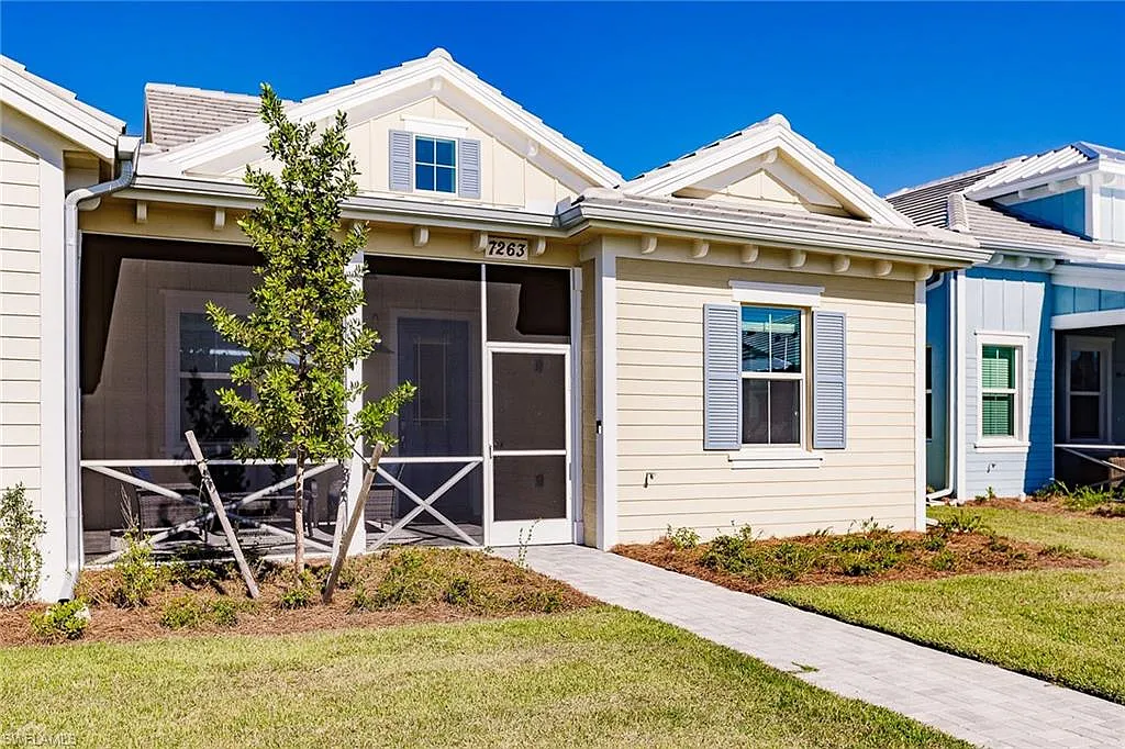 2 bed, 2.0 bath, 1321 sqft, $6,500 — Photo 3