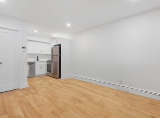 180 Huron St APT 1F, Brooklyn, NY 11222