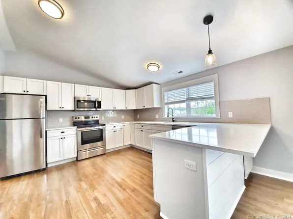 5 Isaacs St #3A, Norwalk, CT 06850