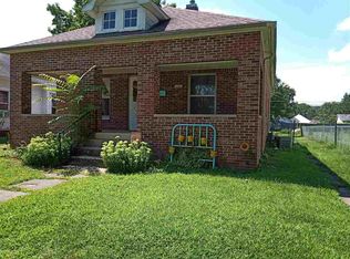 1221 S 6th St, Clinton, IN 47842