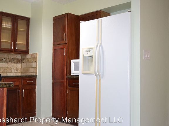 5th image of 5931 NW 26th St