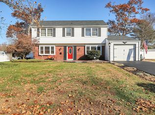 9 Bechstein Dr, Aberdeen, NJ 07747