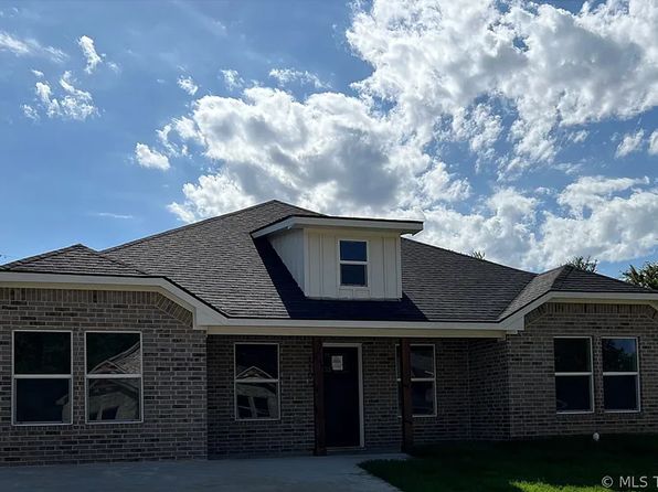 173 Watch Hill Dr