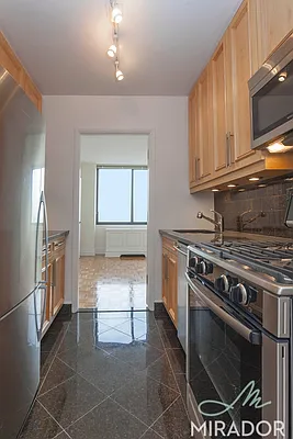 Rented by Mirador Real Estate | media 18