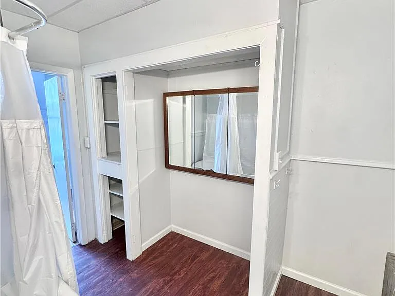 501 W Allen St #2 — Photo 7