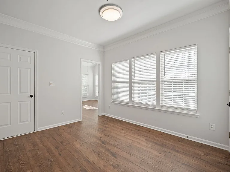9718 Mitchell Glen Dr — Photo 20
