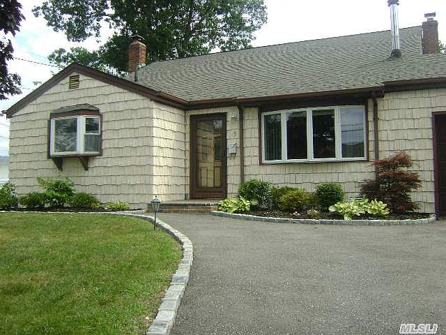 1st image of 65 W 18th St