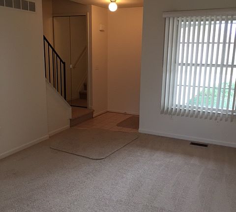 2nd image of 3127 Megan Dr #1