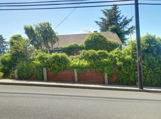 139 NW Nye St, Newport, OR 97365